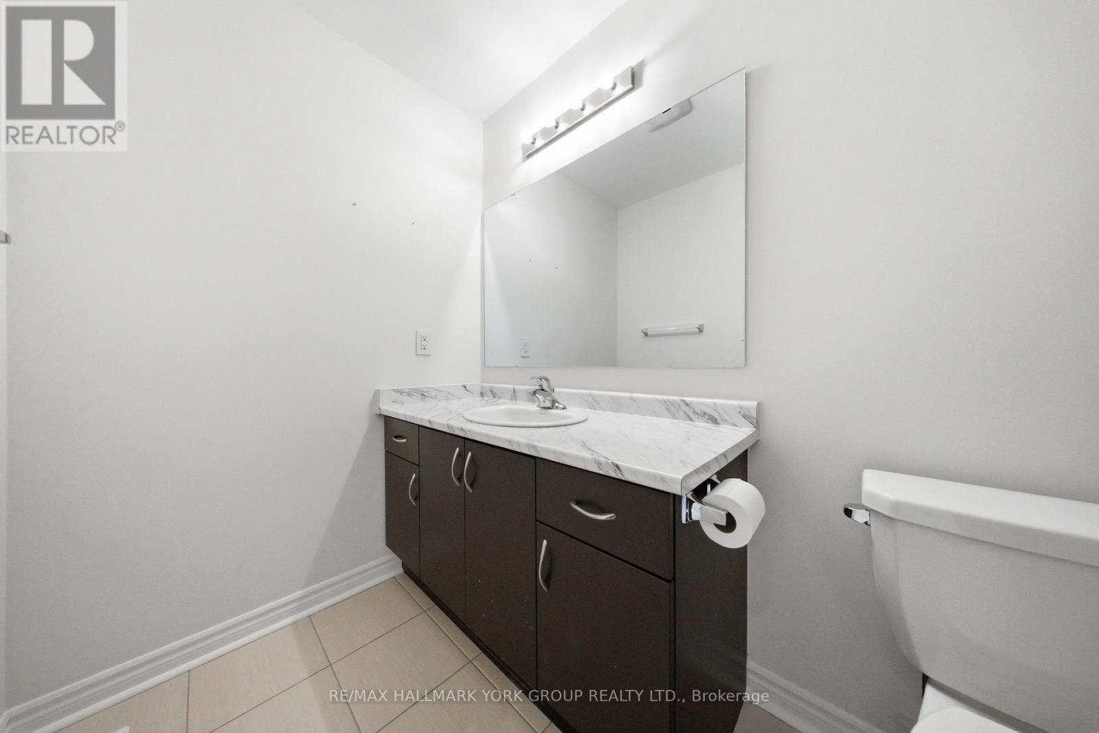 104 Gordon Circle, Newmarket, Ontario  L3Y 0C9 - Photo 33 - N13095110