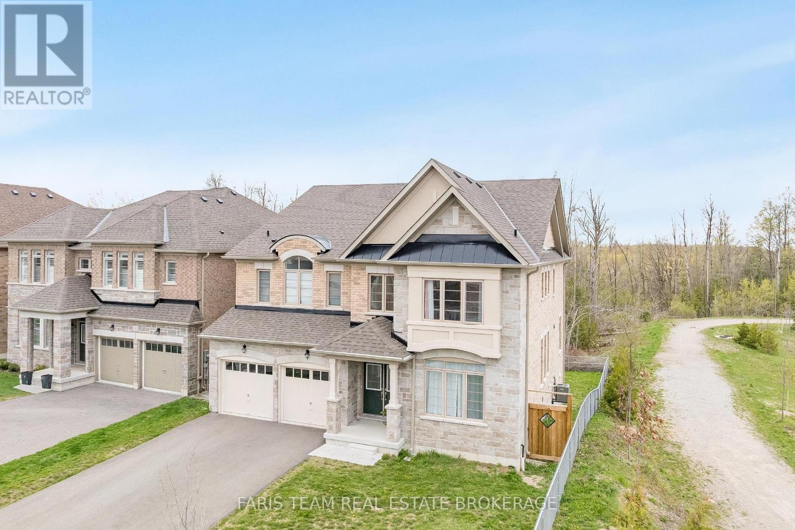 2263 Lozenby Street, Innisfil, Ontario  L9S 0M8 - Photo 2 - N13095168