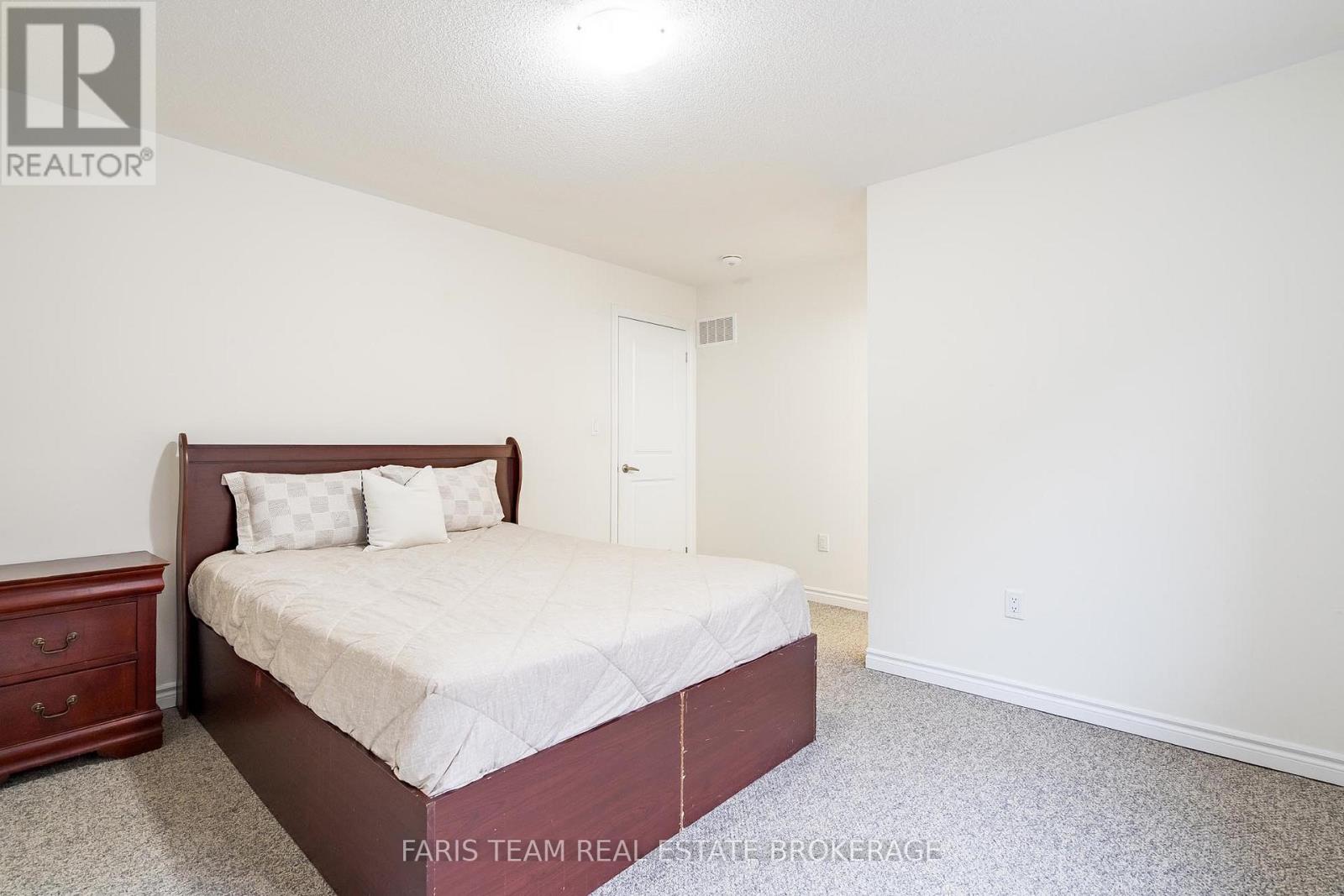 2263 Lozenby Street, Innisfil, Ontario  L9S 0M8 - Photo 35 - N13095168