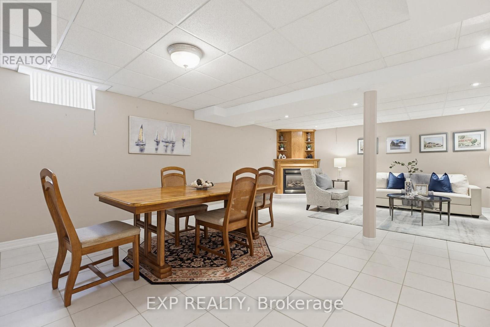 126 Carmela Avenue, Richmond Hill, Ontario  L4E 2V6 - Photo 37 - N13095182