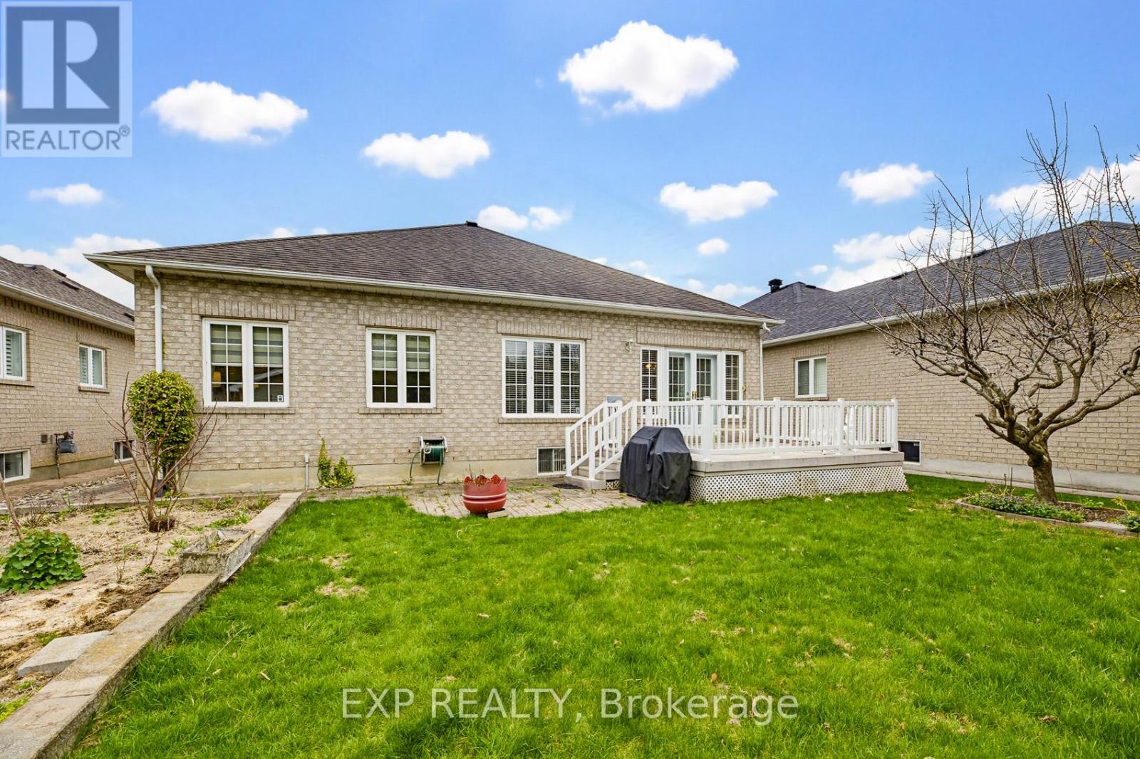 126 Carmela Avenue, Richmond Hill, Ontario  L4E 2V6 - Photo 44 - N13095182