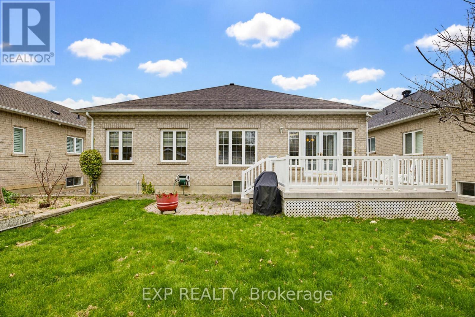 126 Carmela Avenue, Richmond Hill, Ontario  L4E 2V6 - Photo 45 - N13095182