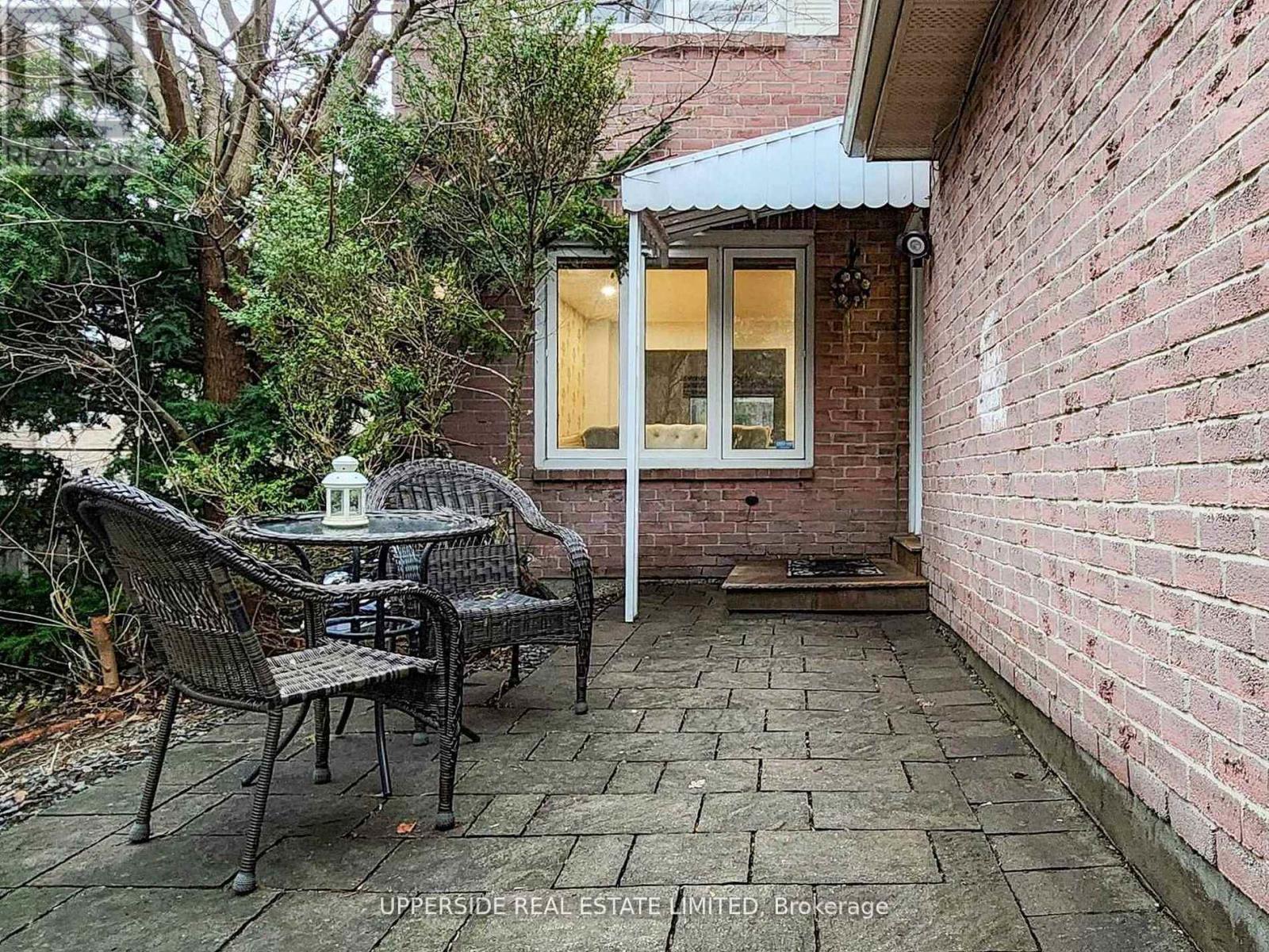 64 Colleen Street, Vaughan, Ontario  L4J 5G6 - Photo 2 - N13095358