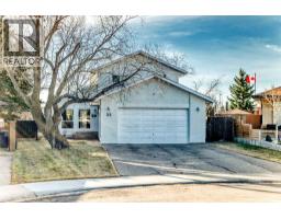 22 Sherwood Crescent W, Lethbridge, Alberta