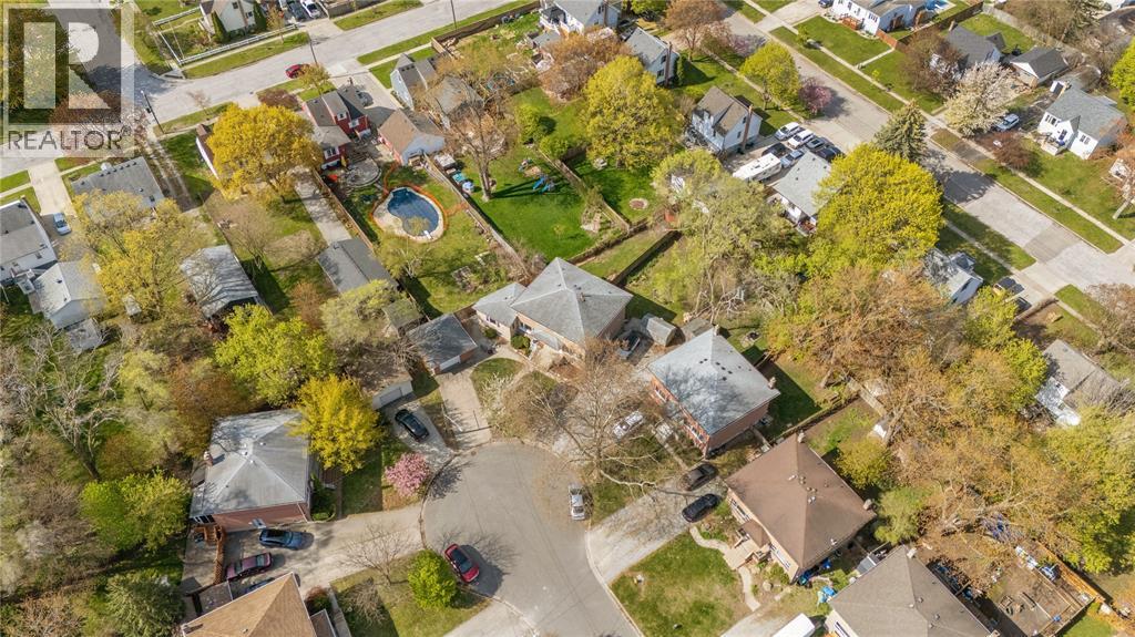 759 Netherlands Place, Sarnia, Ontario  N7S 2W5 - Photo 36 - 26009649