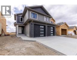 550 Malahat Green W, Lethbridge, Alberta