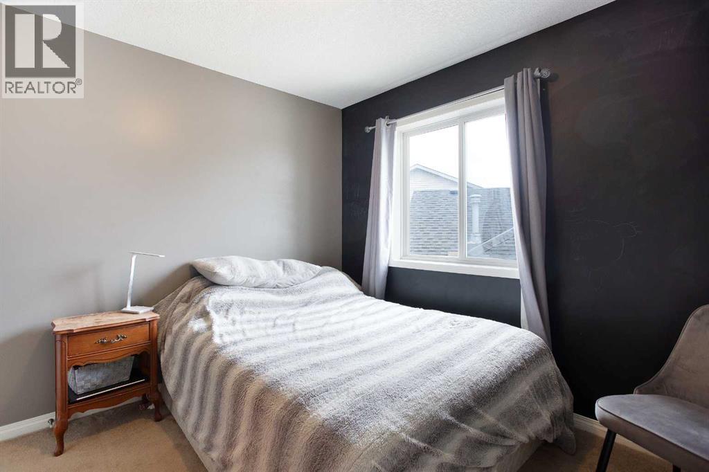 204 Eversyde Circle Sw, Calgary, Alberta  T2Y 4T4 - Photo 22 - A2299298