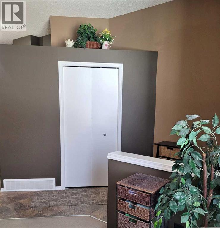 140 Promenade Way SE, Calgary, Alberta  T2Z 4E9 - Photo 8 - A2306250