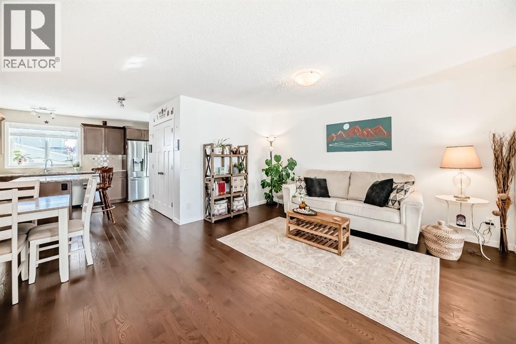 304 Willow Street, Cochrane, Alberta  T4C 0Y9 - Photo 8 - A2308410