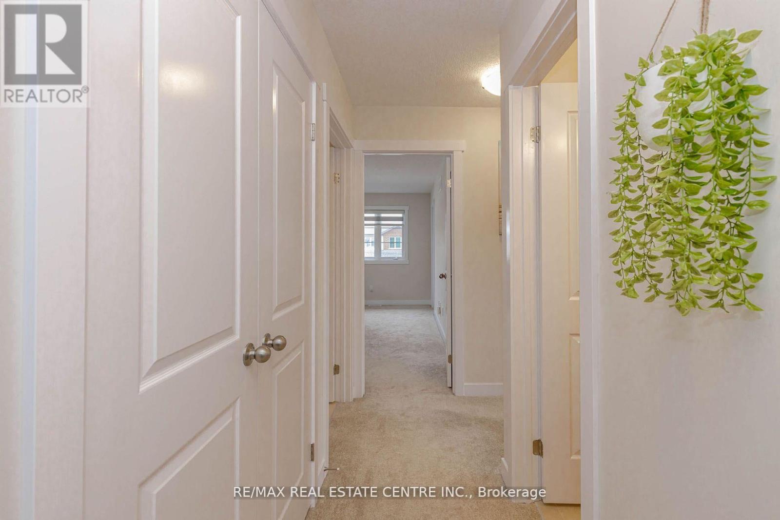 8 Moon Crescent, Cambridge, Ontario  N1S 0C4 - Photo 25 - X13046104