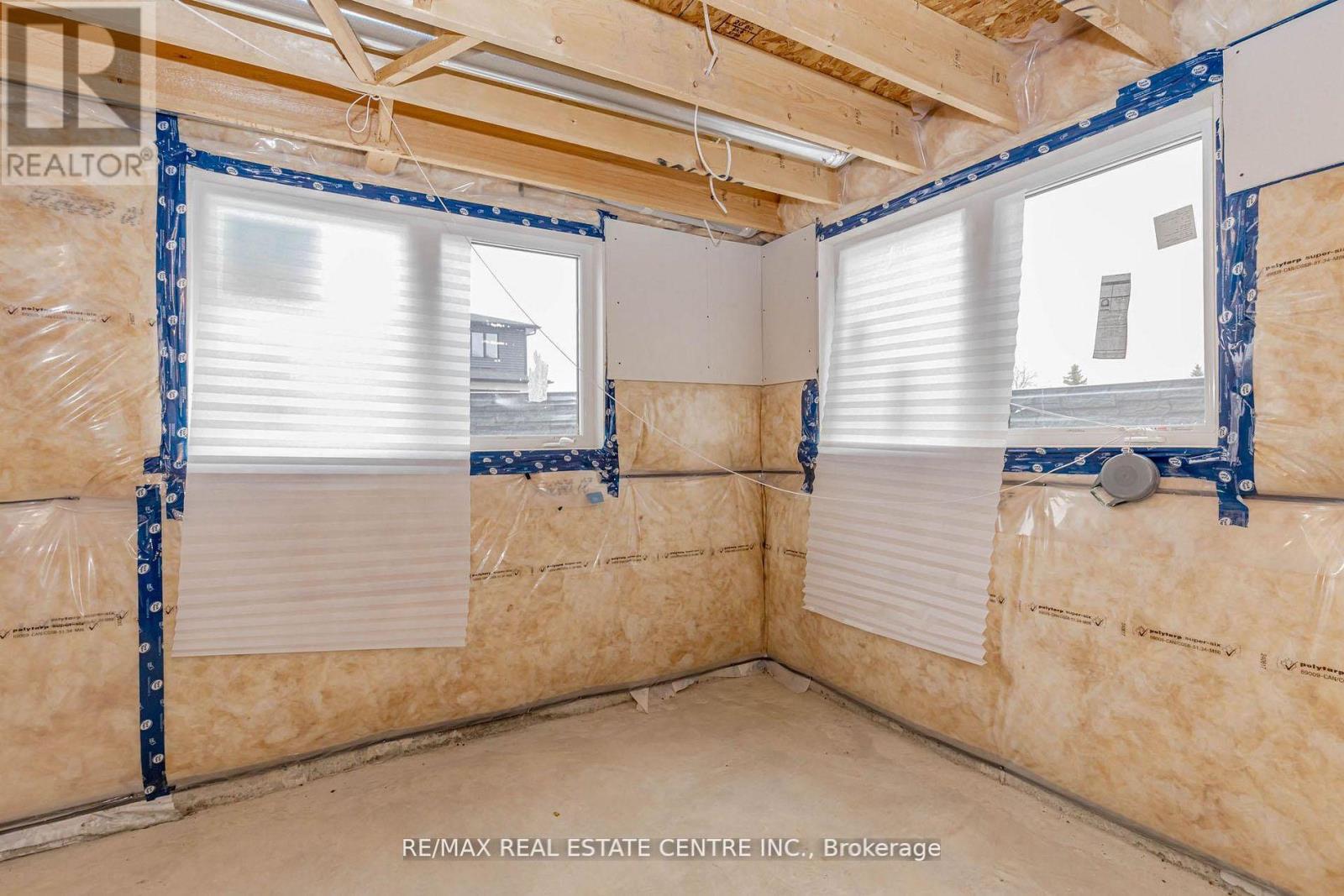 8 Moon Crescent, Cambridge, Ontario  N1S 0C4 - Photo 33 - X13046104