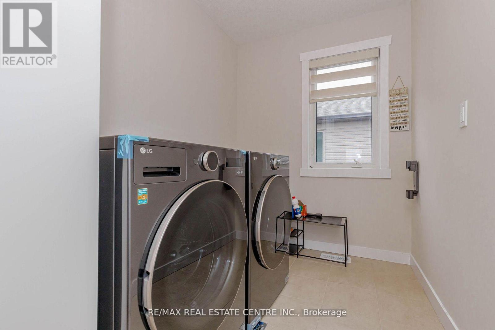8 Moon Crescent, Cambridge, Ontario  N1S 0C4 - Photo 36 - X13046104