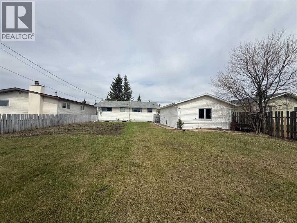 105 4th Avenue Sw, Falher, Alberta  T0H 1M0 - Photo 18 - A2308946