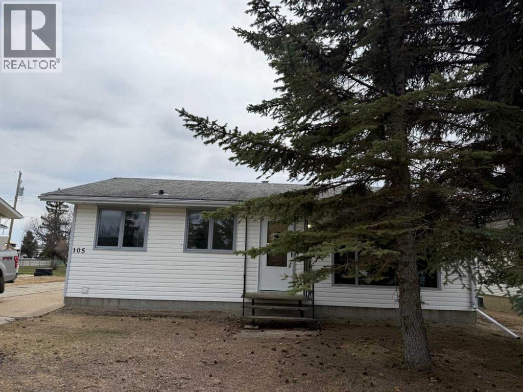 105 4th Avenue Sw, Falher, Alberta  T0H 1M0 - Photo 2 - A2308946