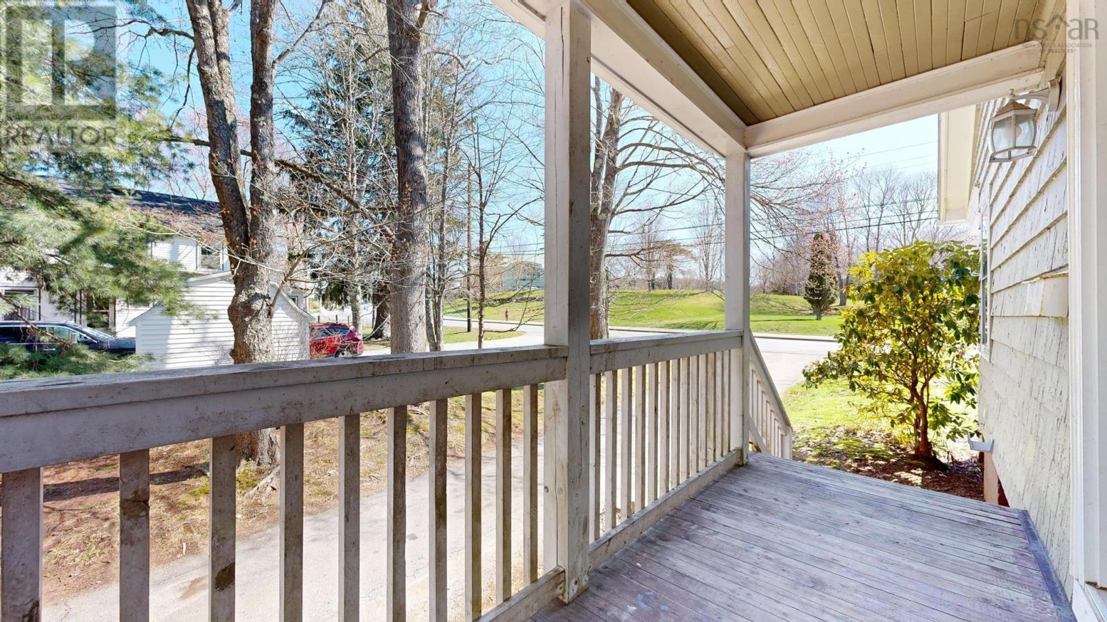160 High Street, Bridgewater, Nova Scotia  B4V 1W3 - Photo 44 - 202609819