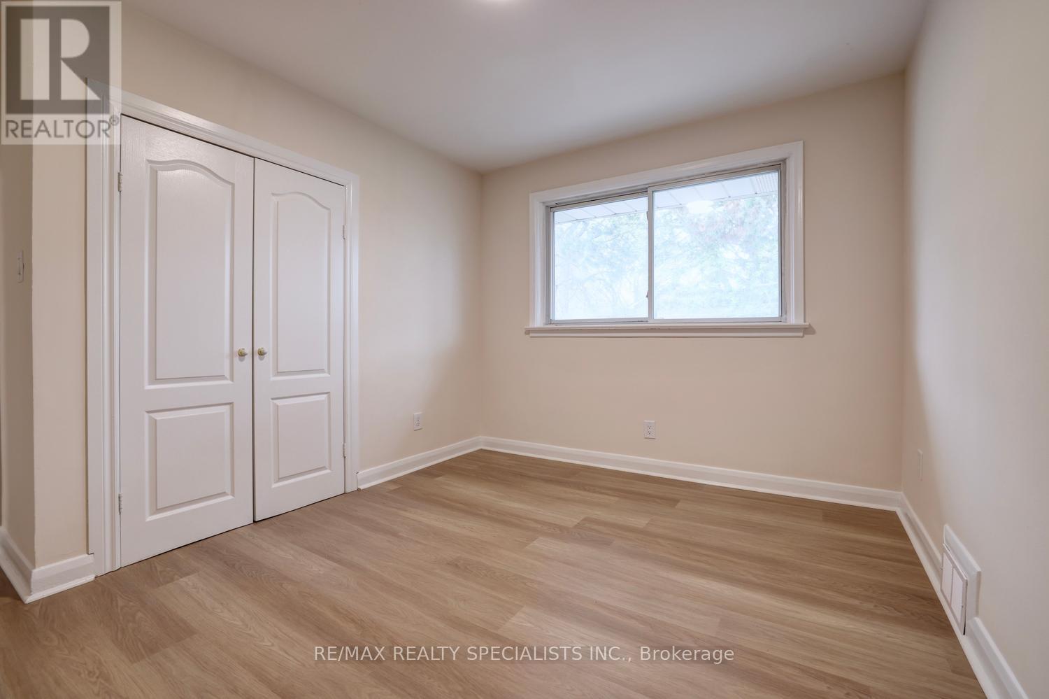 2434 Islington Avenue, Toronto, Ontario M9W 3X7 - Photo 10 - W13094904