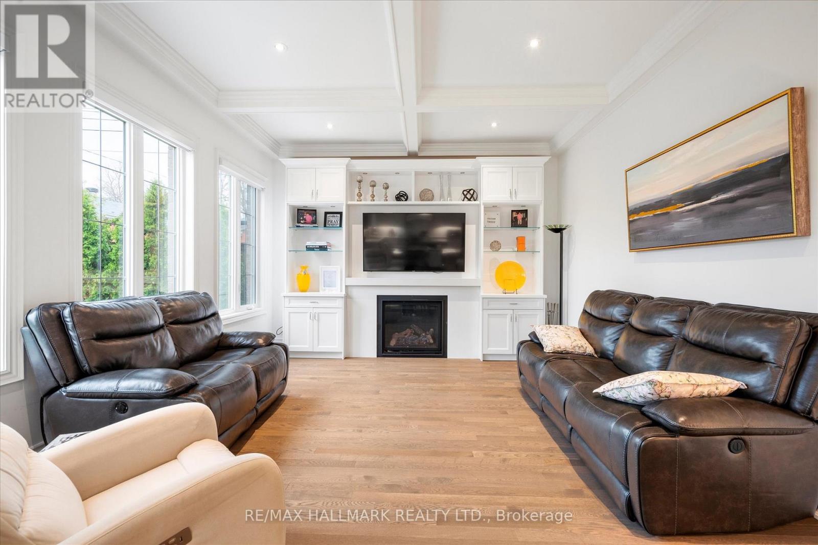 317 La Rose Avenue, Toronto, Ontario  M9P 1B8 - Photo 10 - W13095048