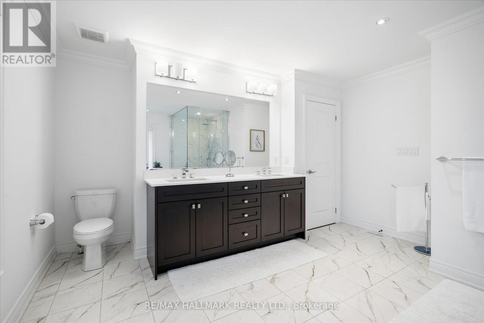 317 La Rose Avenue, Toronto, Ontario  M9P 1B8 - Photo 33 - W13095048