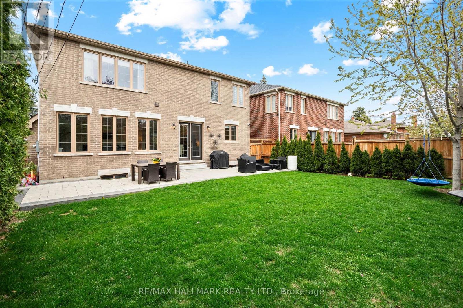 317 La Rose Avenue, Toronto, Ontario  M9P 1B8 - Photo 46 - W13095048