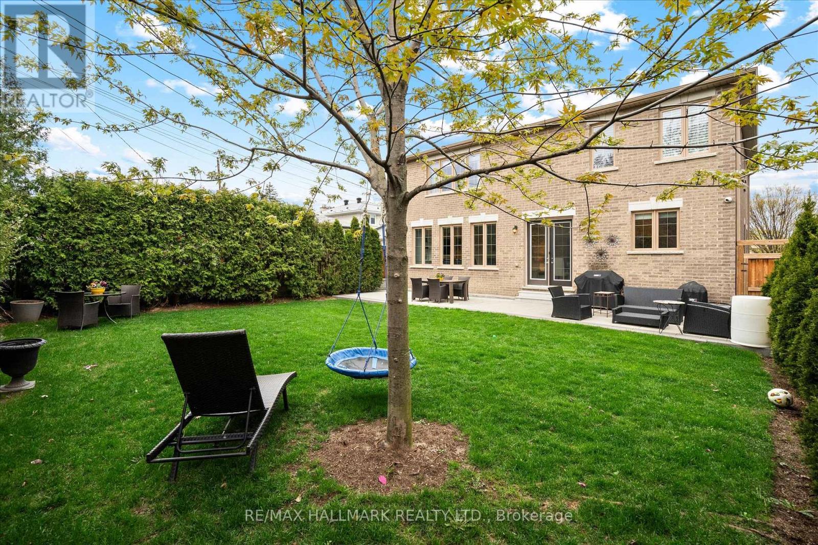 317 La Rose Avenue, Toronto, Ontario  M9P 1B8 - Photo 47 - W13095048