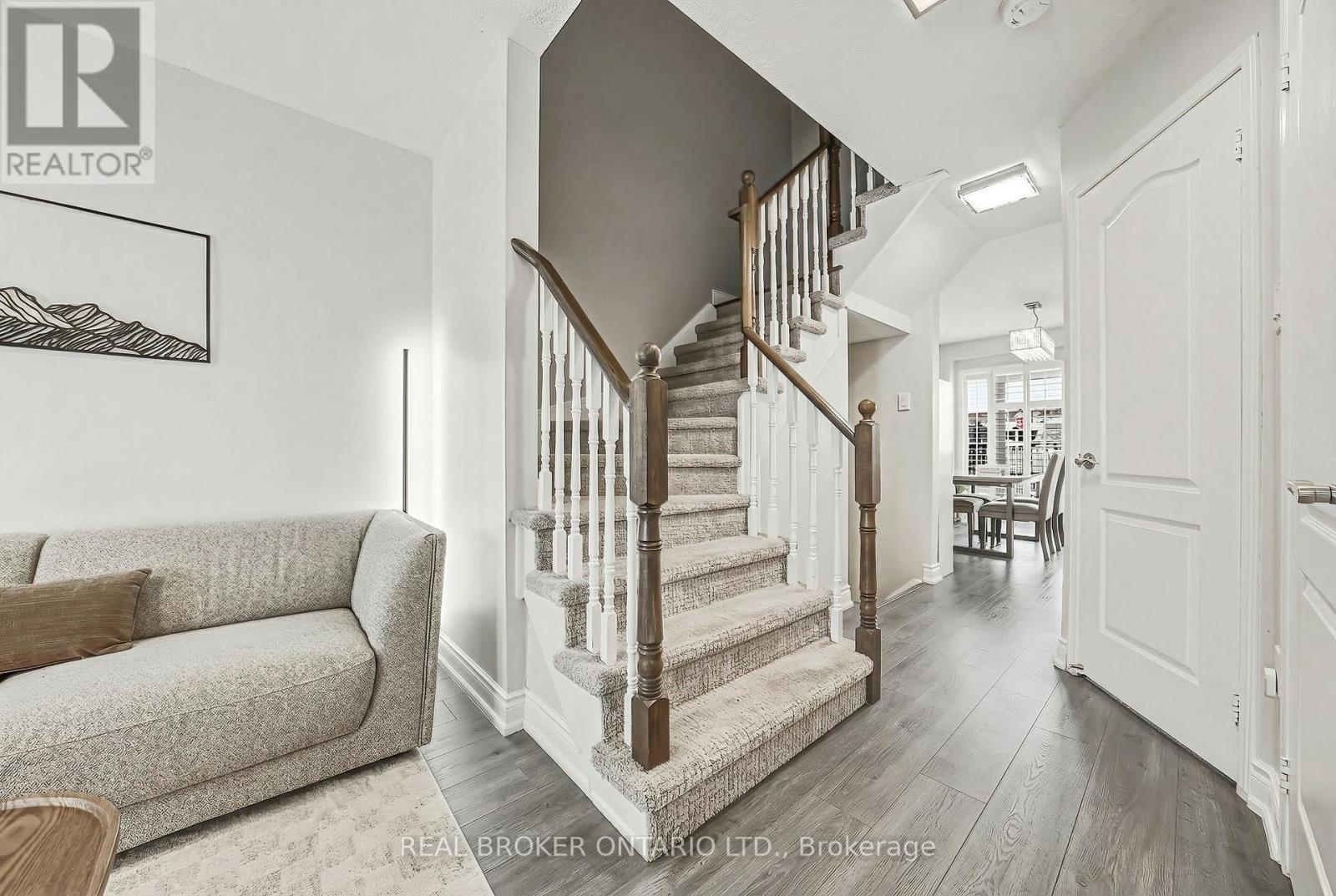 2259 Seton Crescent, Burlington, Ontario  L7L 6Y4 - Photo 12 - W13095224