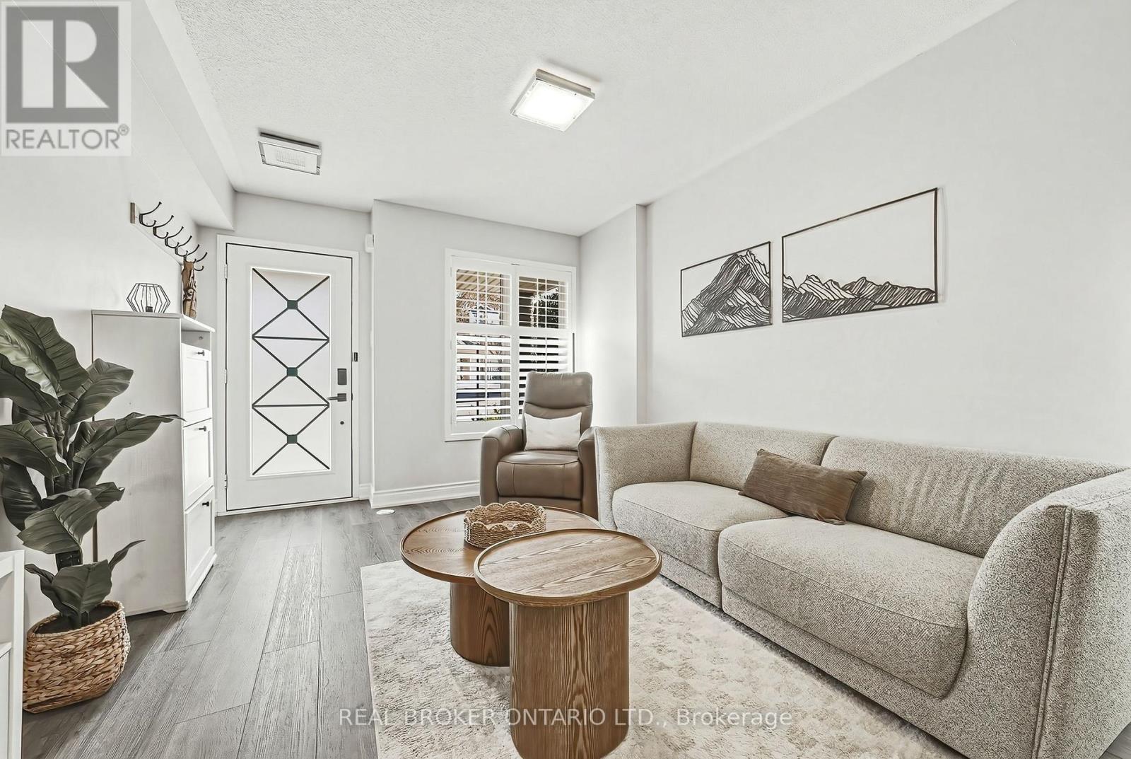 2259 Seton Crescent, Burlington, Ontario  L7L 6Y4 - Photo 5 - W13095224