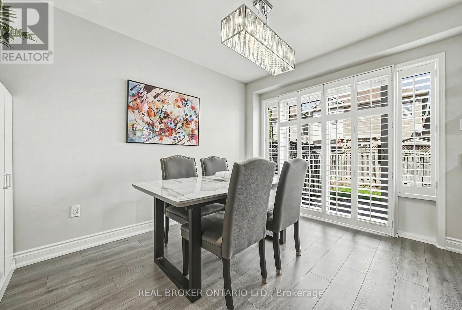 2259 Seton Crescent, Burlington, Ontario  L7L 6Y4 - Photo 7 - W13095224