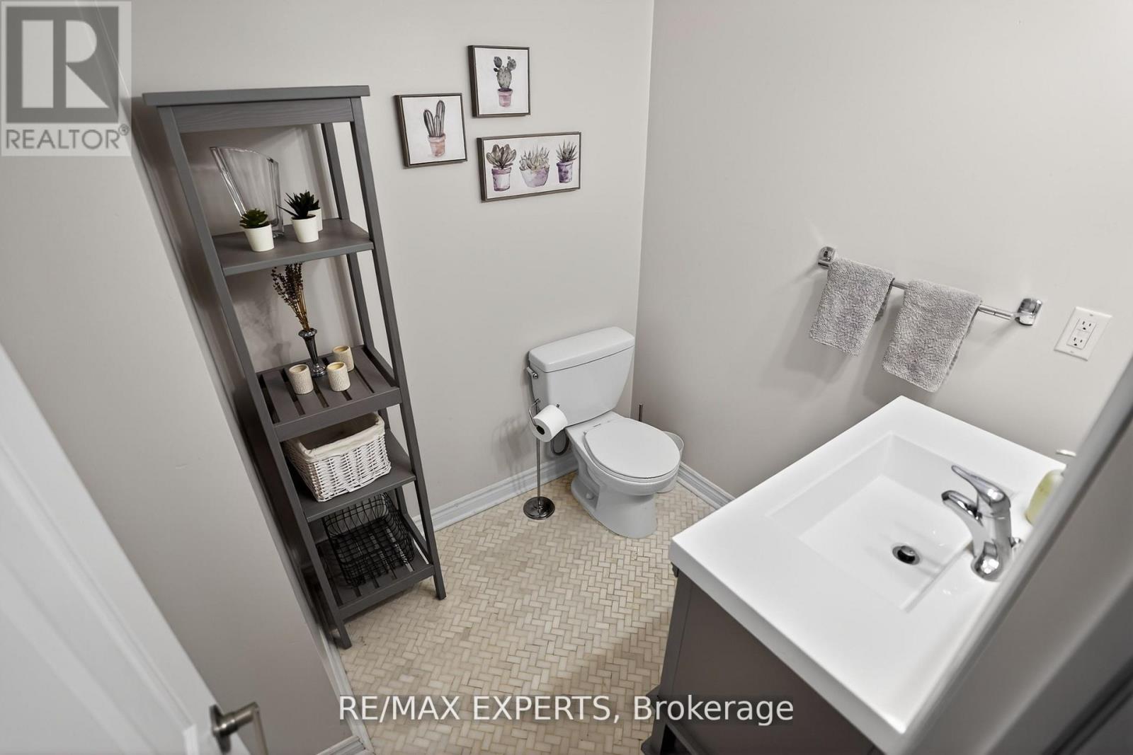 30 Cedarholme Avenue, Caledon, Ontario  L7C 3S9 - Photo 36 - W13095266