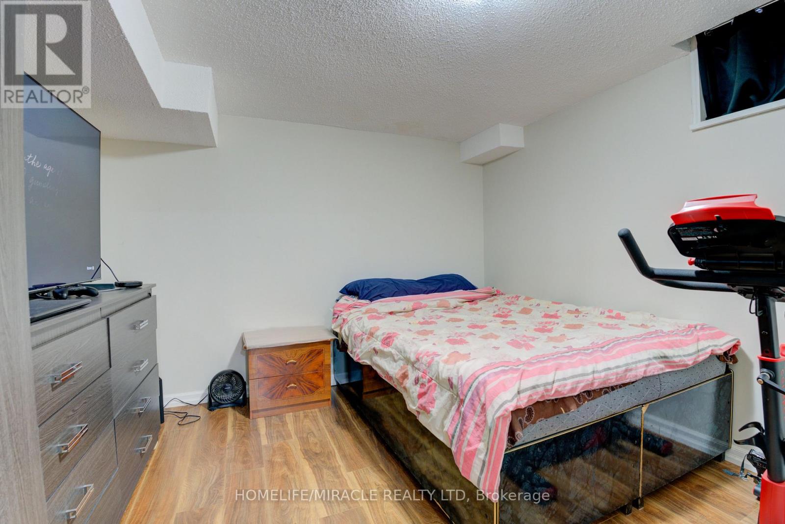 22 Kesteven Crescent, Brampton, Ontario  L6W 4E1 - Photo 24 - W13095276