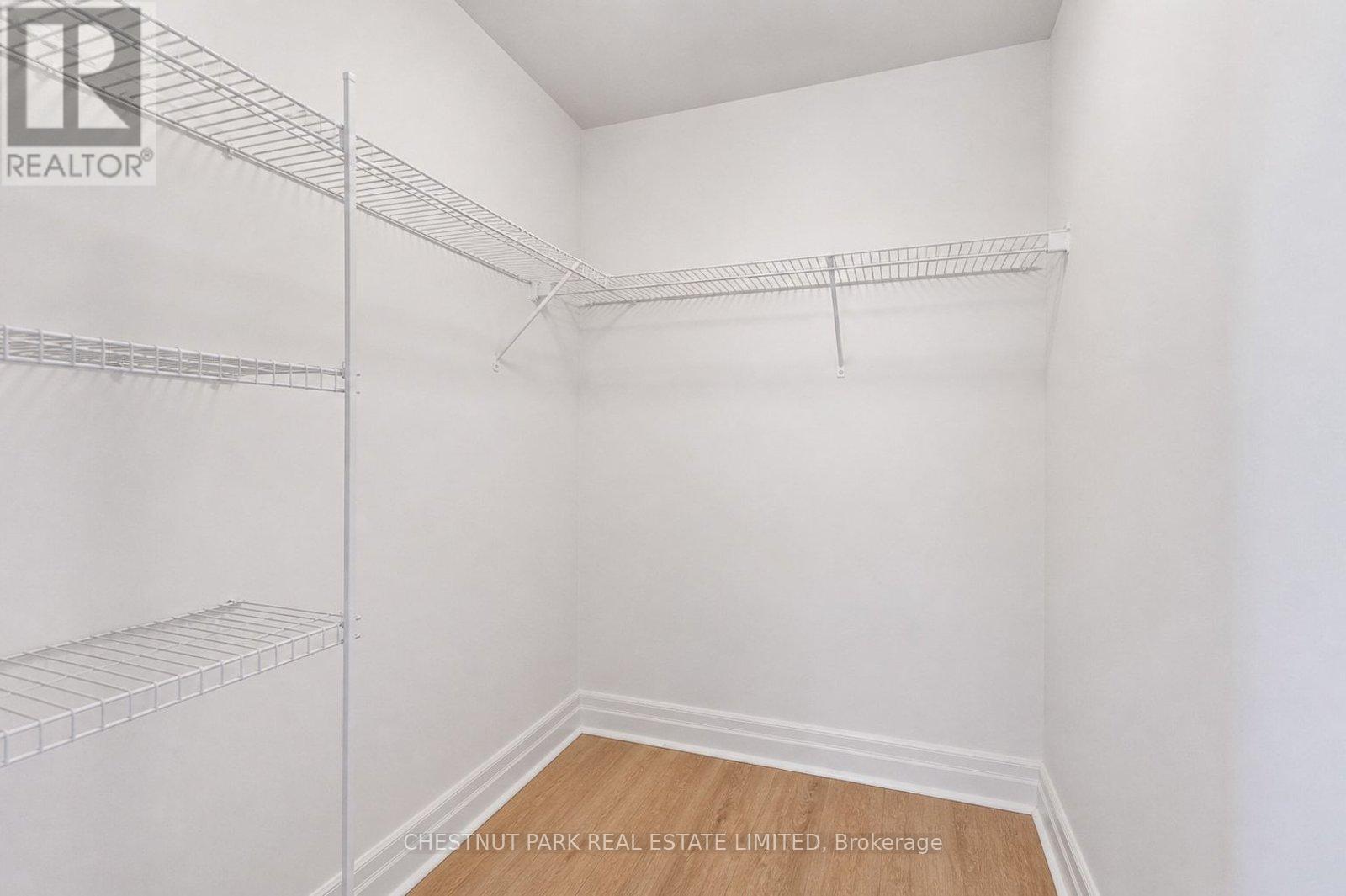 701 - 20 Gothic Avenue, Toronto, Ontario  M6P 1T5 - Photo 11 - W13095348