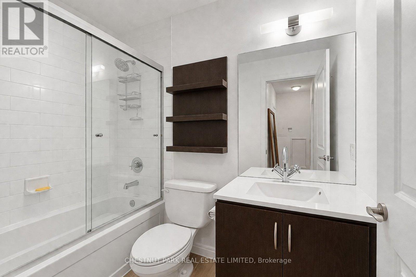 701 - 20 Gothic Avenue, Toronto, Ontario  M6P 1T5 - Photo 12 - W13095348