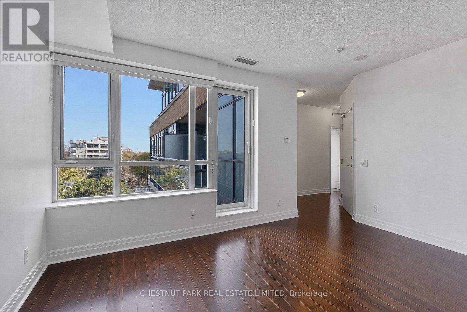 701 - 20 Gothic Avenue, Toronto, Ontario  M6P 1T5 - Photo 3 - W13095348