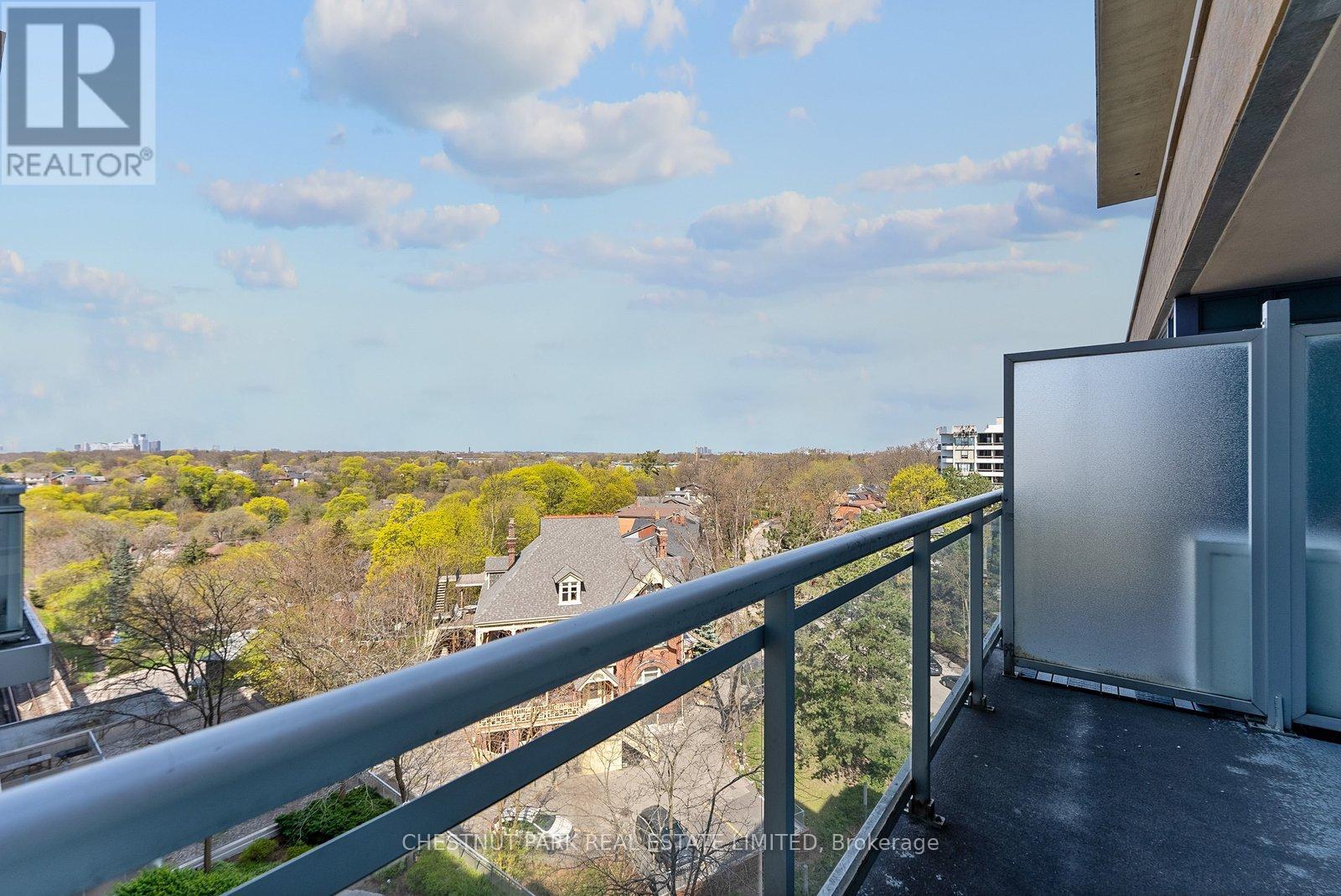 701 - 20 Gothic Avenue, Toronto, Ontario  M6P 1T5 - Photo 4 - W13095348