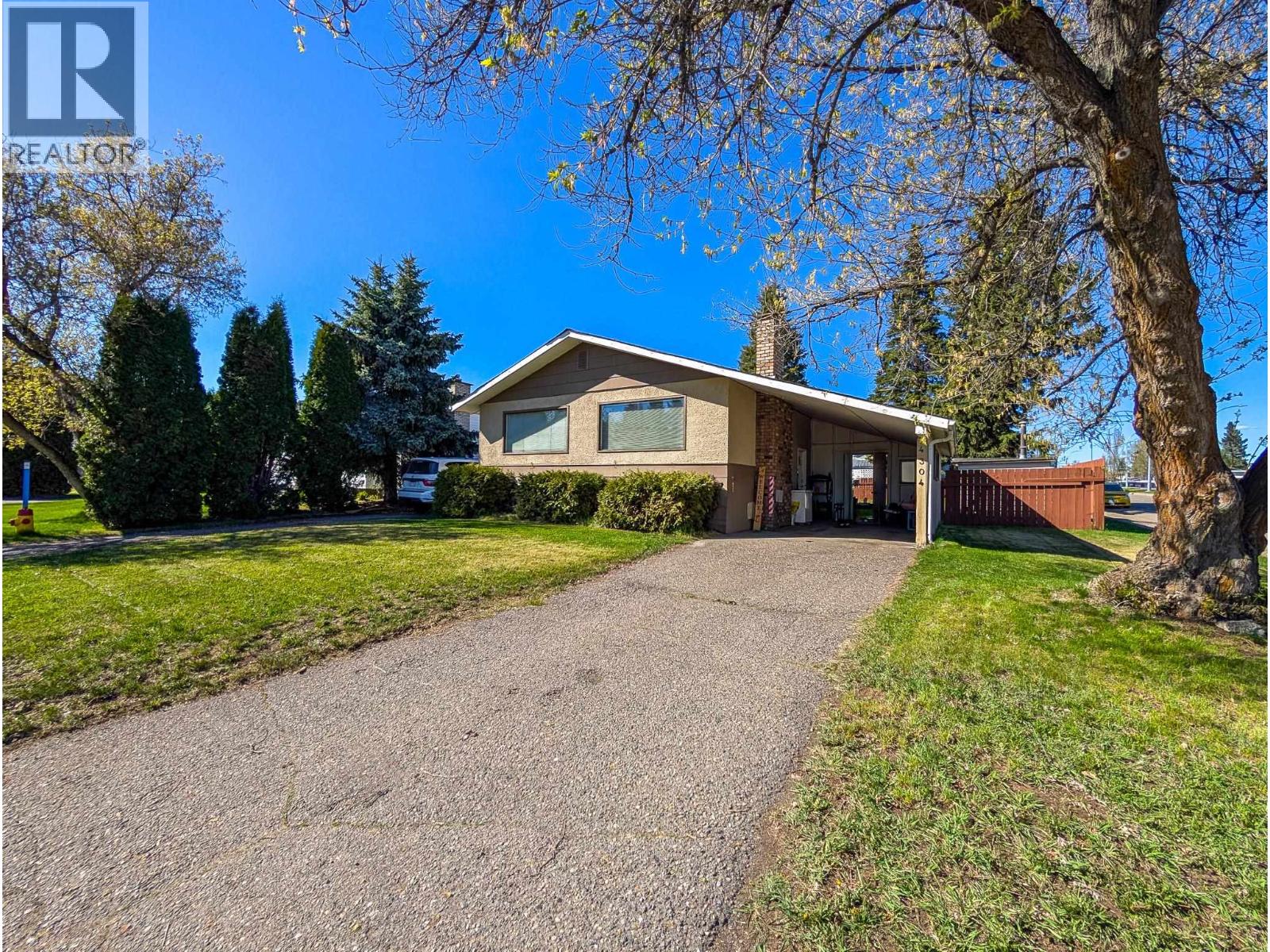 4304 Chingee Avenue, Prince George, British Columbia  V2M 4X9 - Photo 3 - R3120734