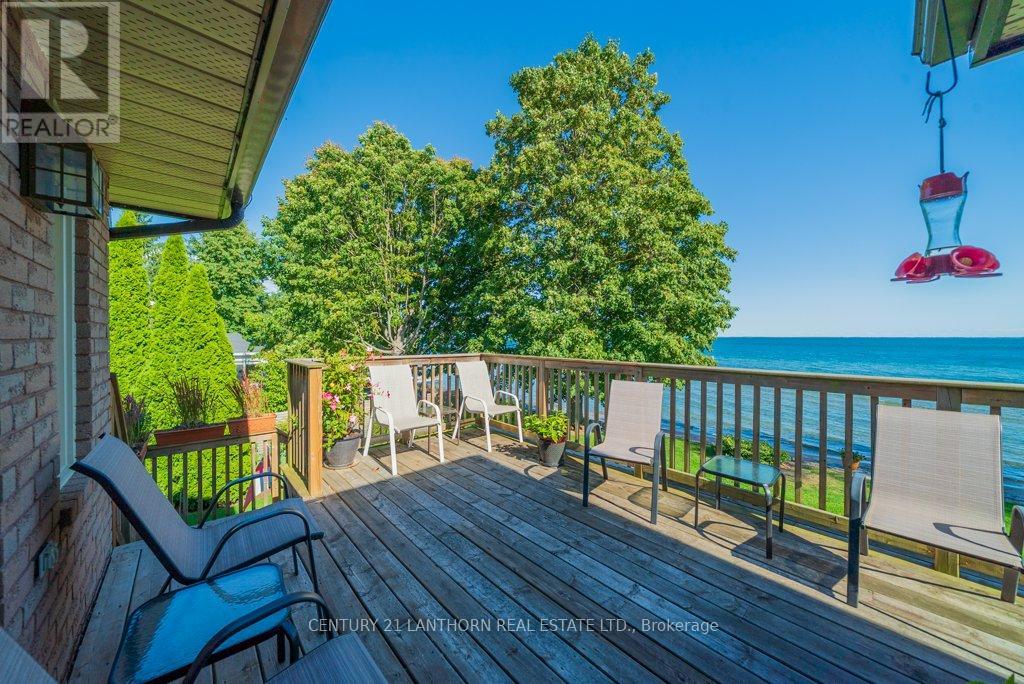 3126b County Rd 8 Road, Prince Edward County, Ontario  K0K 2T0 - Photo 36 - X12374137