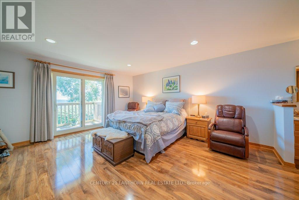 3126b County Rd 8 Road, Prince Edward County, Ontario  K0K 2T0 - Photo 22 - X12374137