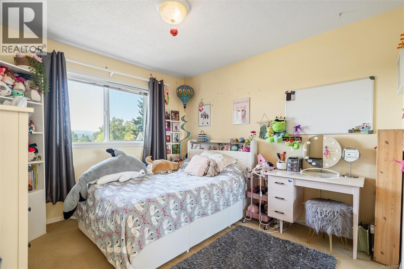 4211 Leaf Hill Green, Saanich, British Columbia  V8X 4X8 - Photo 24 - 1033706