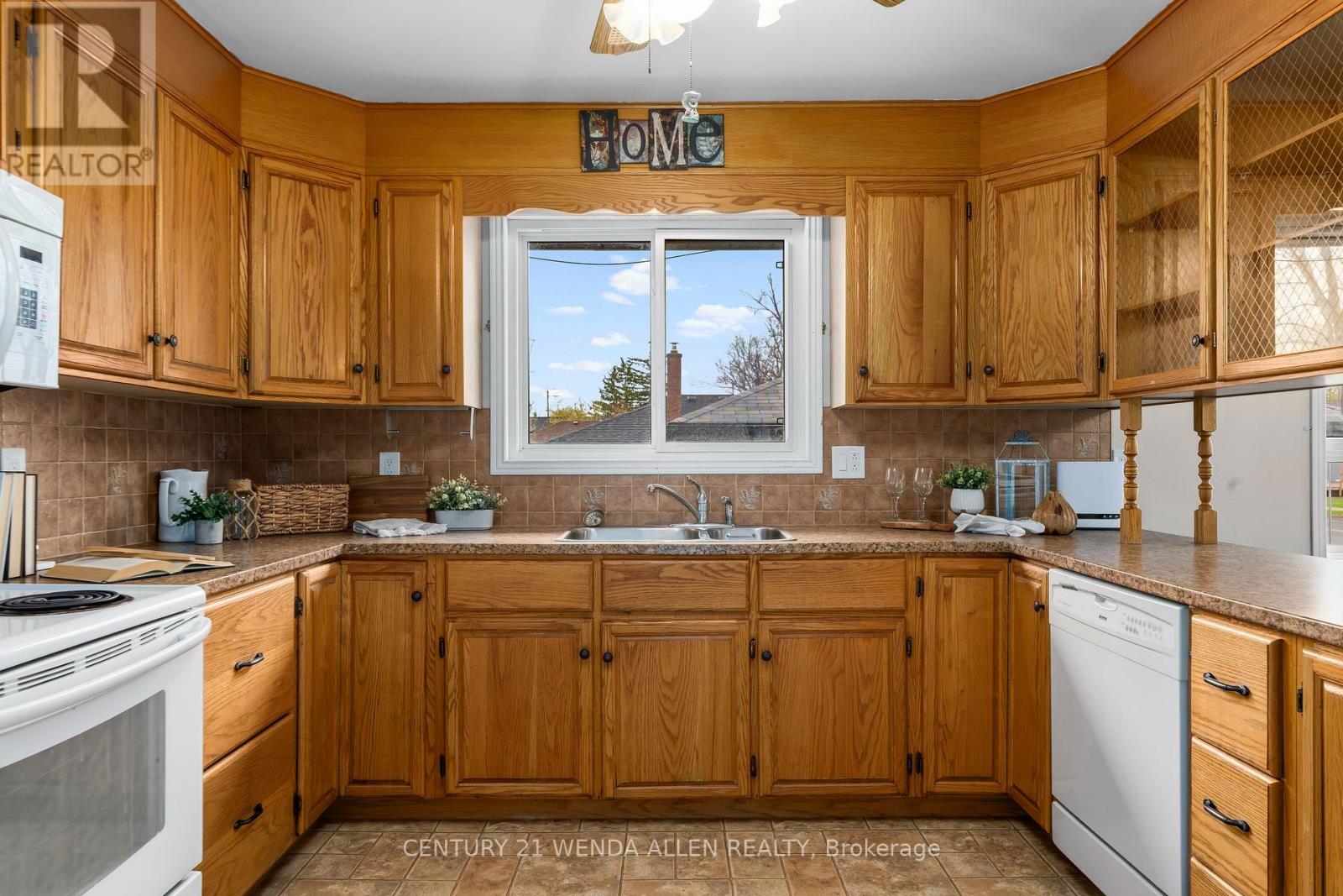 539 Monaghan Road, Peterborough, Ontario  K9J 5H6 - Photo 17 - X13094948