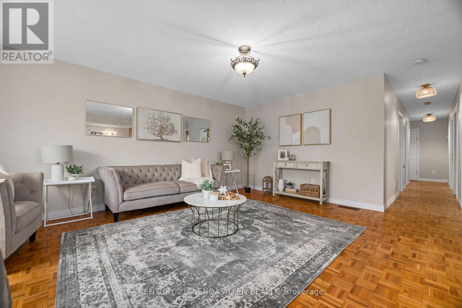 539 Monaghan Road, Peterborough, Ontario  K9J 5H6 - Photo 3 - X13094948