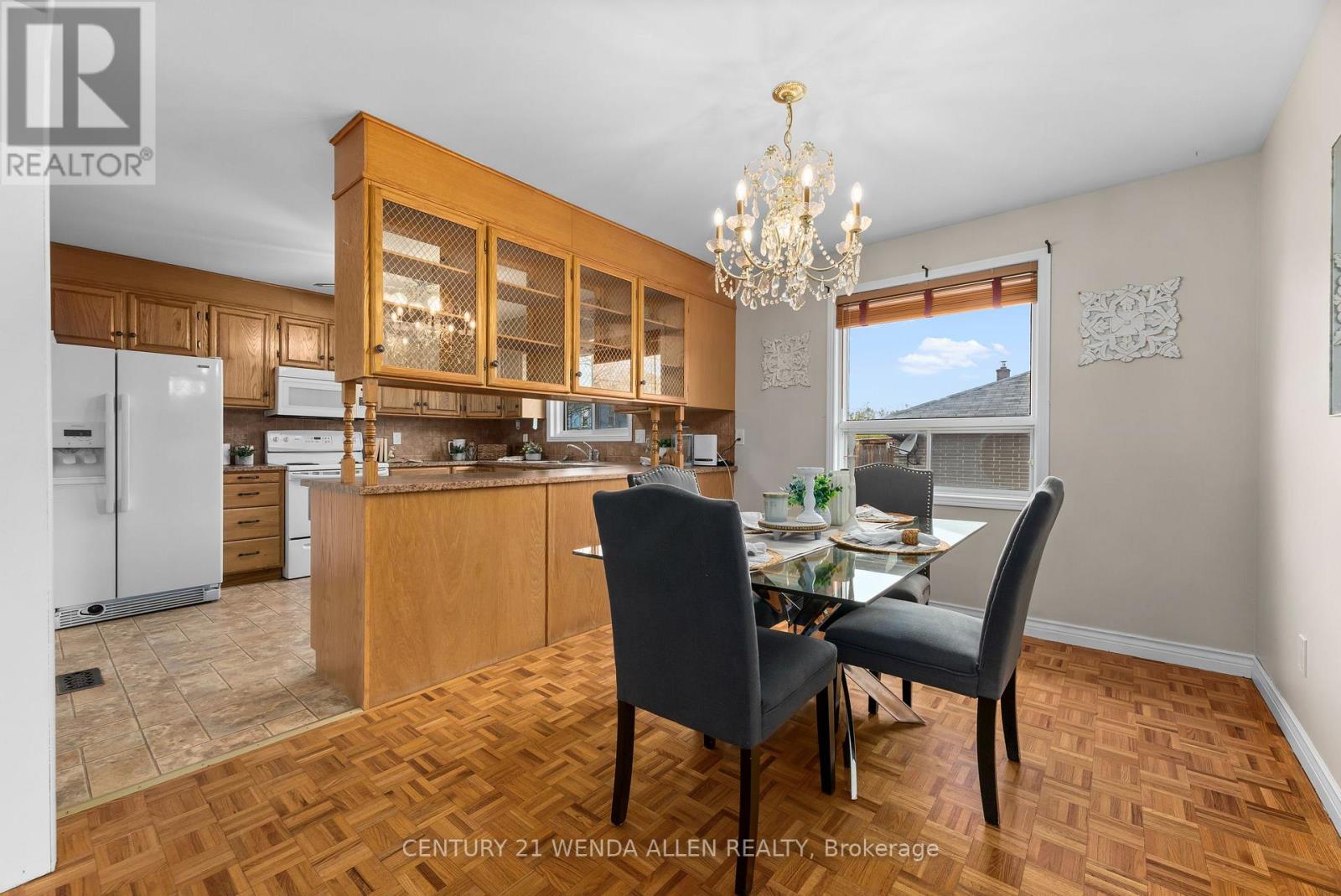 539 Monaghan Road, Peterborough, Ontario  K9J 5H6 - Photo 8 - X13094948