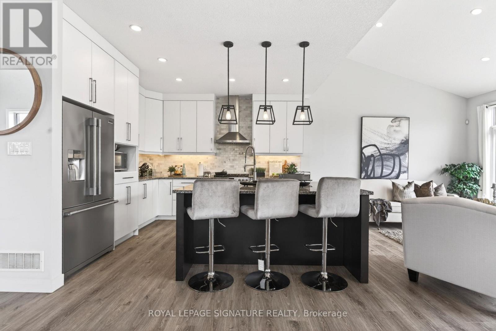 2147 Wateroak Drive, London North, Ontario  N6G 5B4 - Photo 21 - X13094970