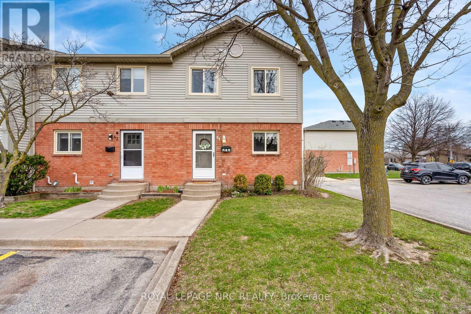 61 - 65 Dorchester Boulevard, St. Catharines, Ontario  L2M 7T1 - Photo 2 - X13095244