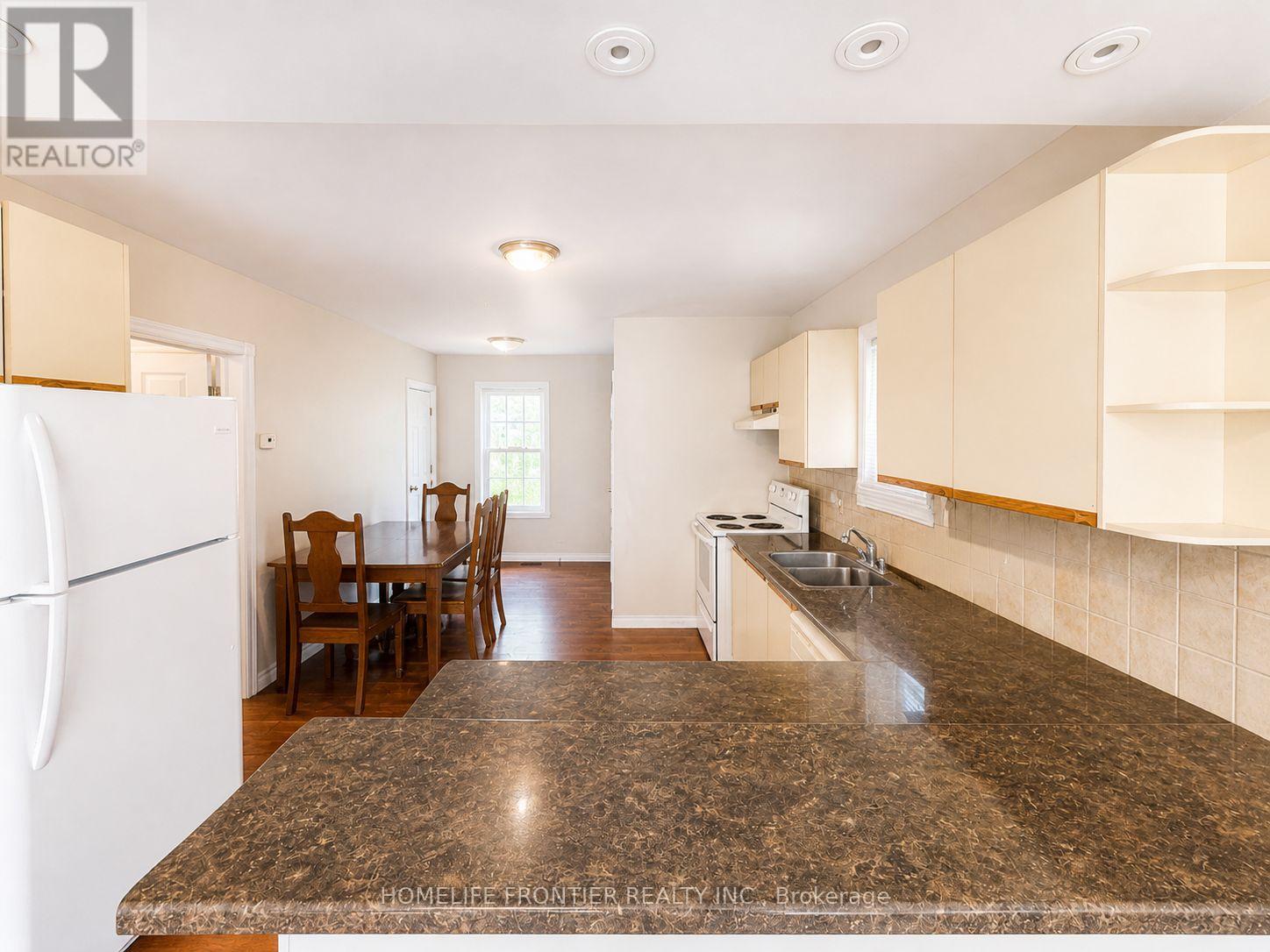 110 St Julien Street, London East, Ontario  N5Z 2M7 - Photo 5 - X13095336