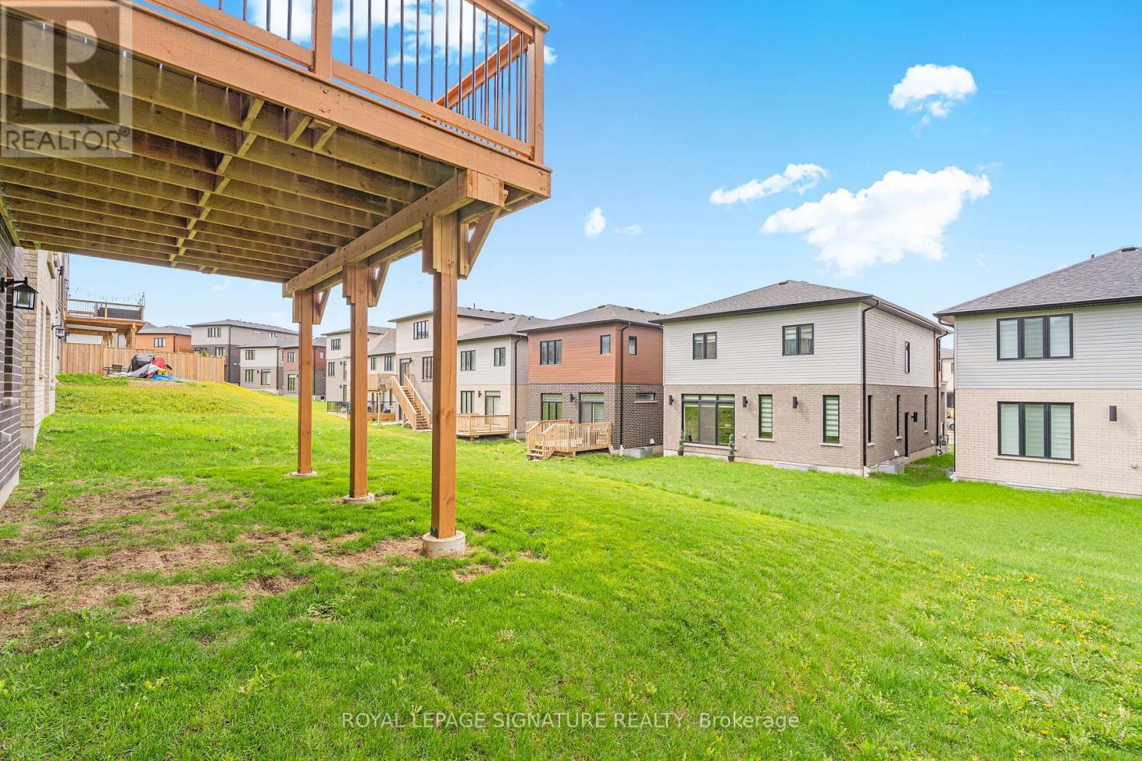 512 Nathalie Crescent, Kitchener, Ontario  N2E 0H8 - Photo 37 - X13095370