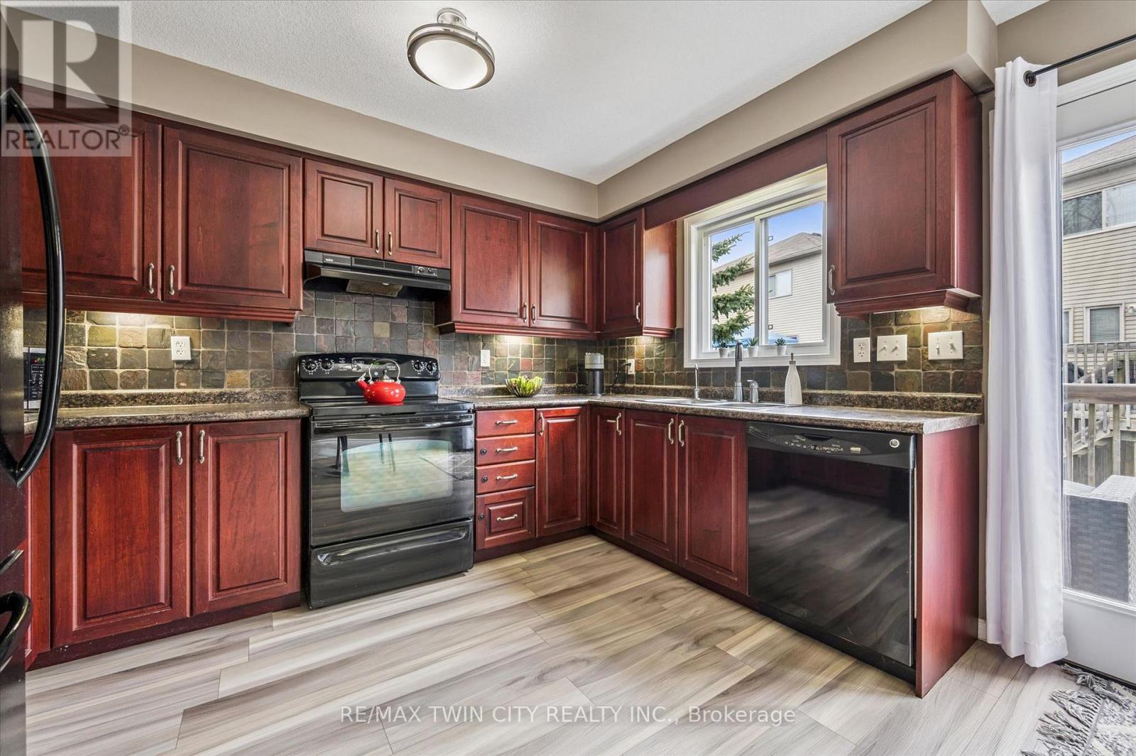 15b - 1941 Ottawa Street S, Kitchener, Ontario  N2E 0C2 - Photo 17 - X13095372
