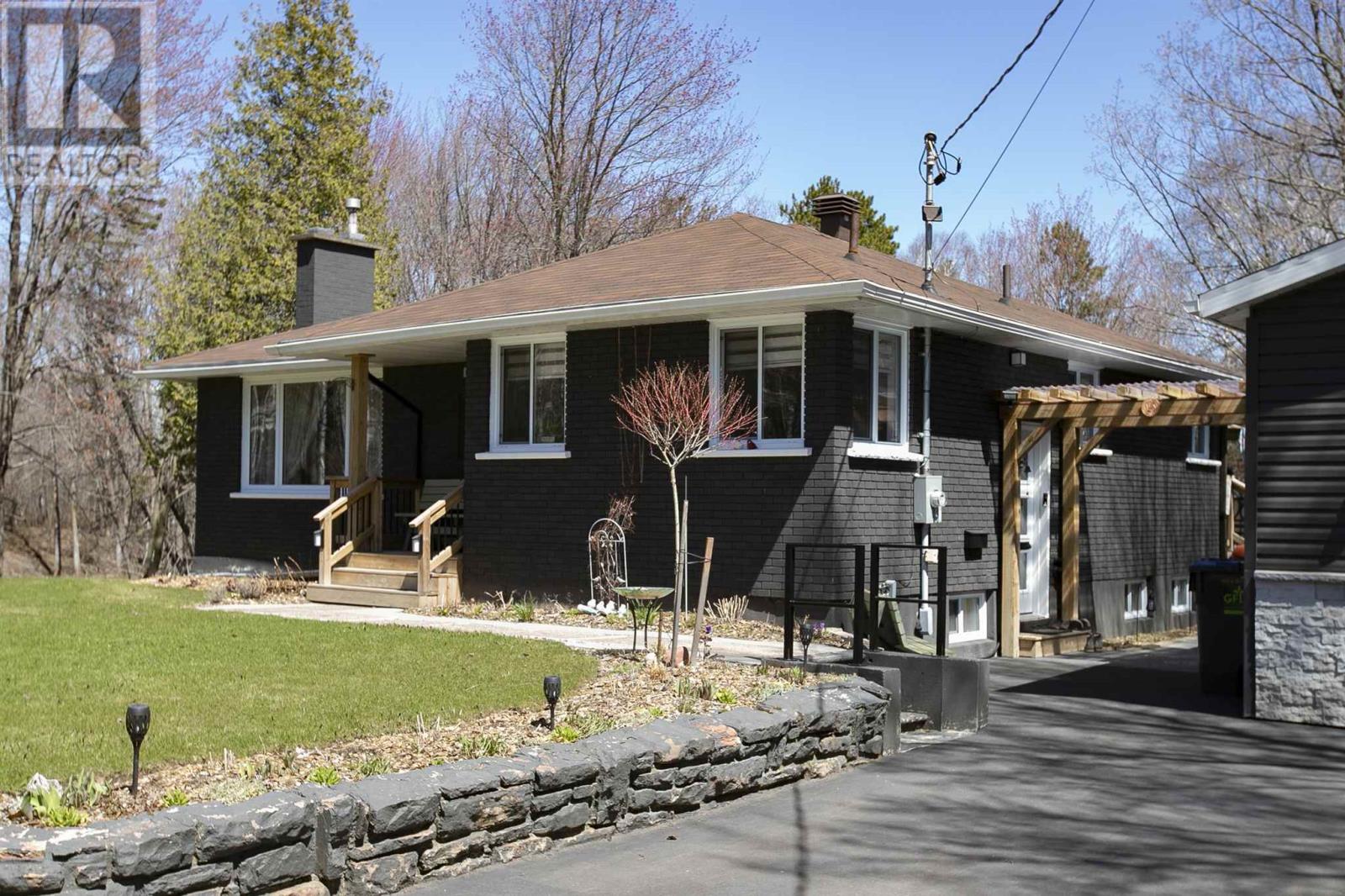 58 Rosita St, Sault Ste. Marie, Ontario  P6C 5R1 - Photo 5 - SM260899