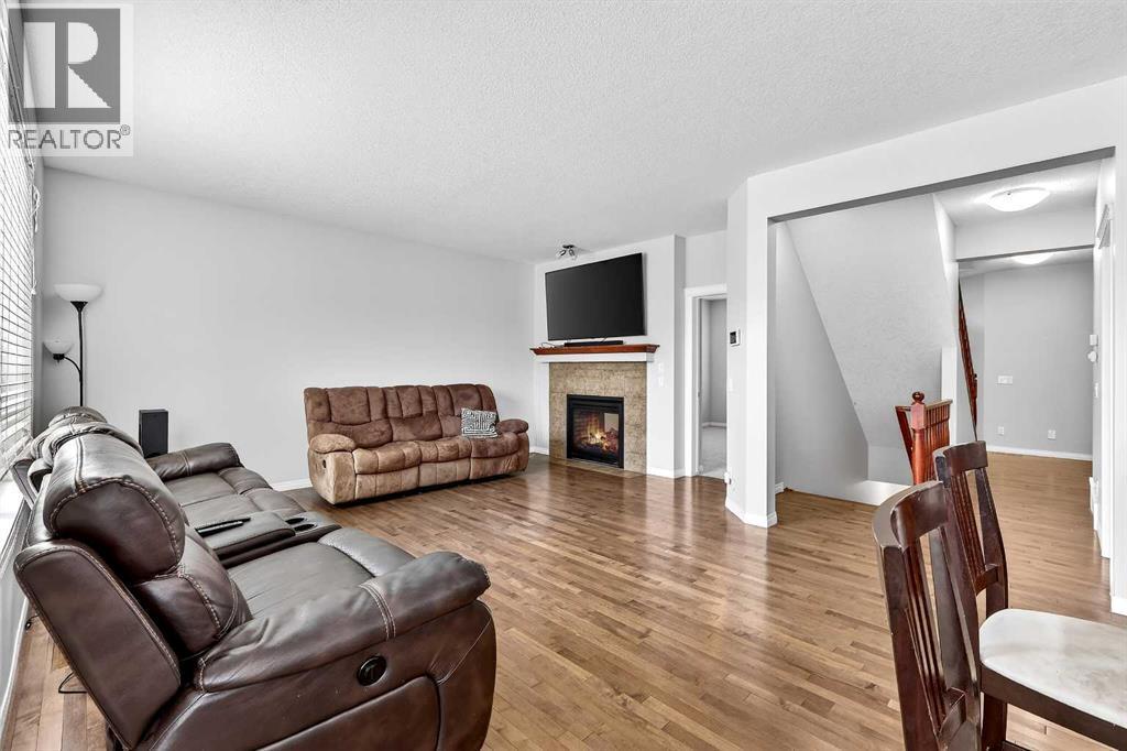 38 Silverado Skies Crescent, Calgary, Alberta  T2X 0J5 - Photo 6 - A2308947