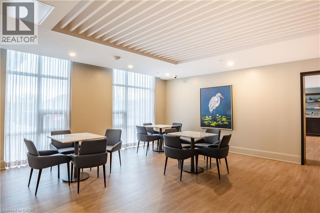10 Mallard Trail Unit# 524, Waterdown, Ontario  L8B 2A7 - Photo 4 - 40828051