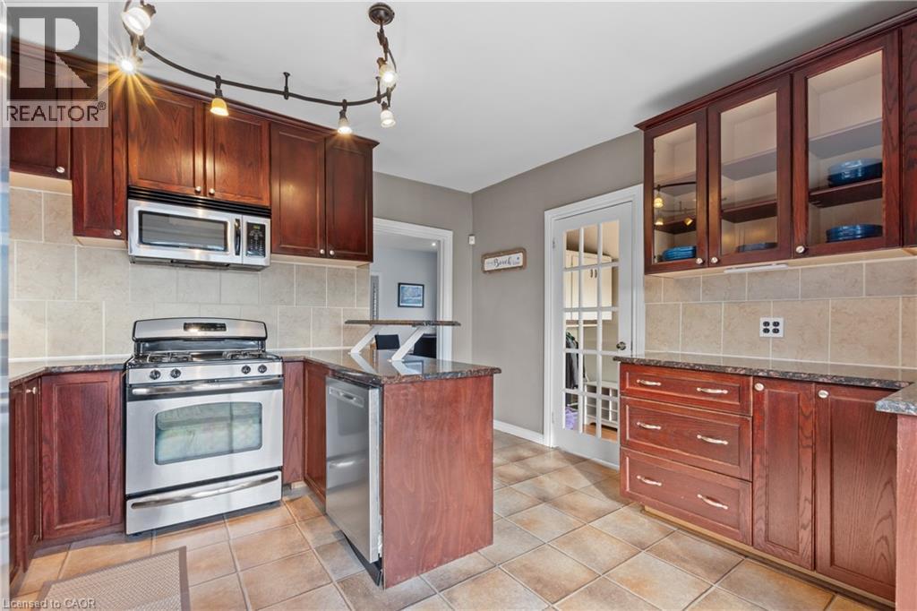 204 Beach Boulevard, Hamilton, Ontario  L8H 6V9 - Photo 13 - 40822954