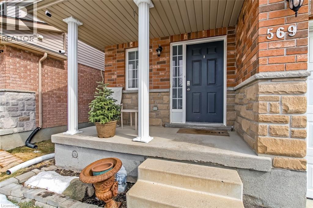 569 Alberta Avenue, Woodstock, Ontario  N4V 0A3 - Photo 2 - 40810132